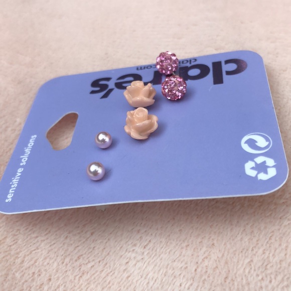 Claire’s Earrings - Picture 5 of 5